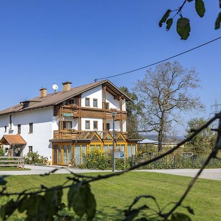 Bauernhof Pension Hofmayer Sankt Kanzian am Klopeiner See Exterior photo